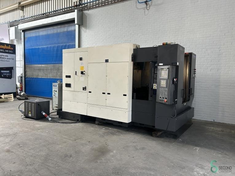 Freesmachines universeel Hwacheon VESTA-610D 2013