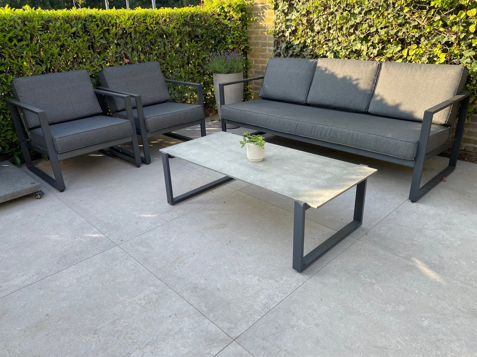 Loungeset zwart staal antraciet kussens, Tuin en Terras, Ophalen, Zo goed als nieuw, Overige materialen, Bank