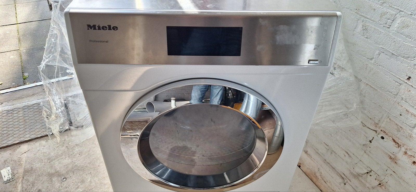 Te koop  Miele professionele luchtafvoer wasdroger, Ophalen, 6 tot 8 kg, Luchtafvoer, Zo goed als nieuw