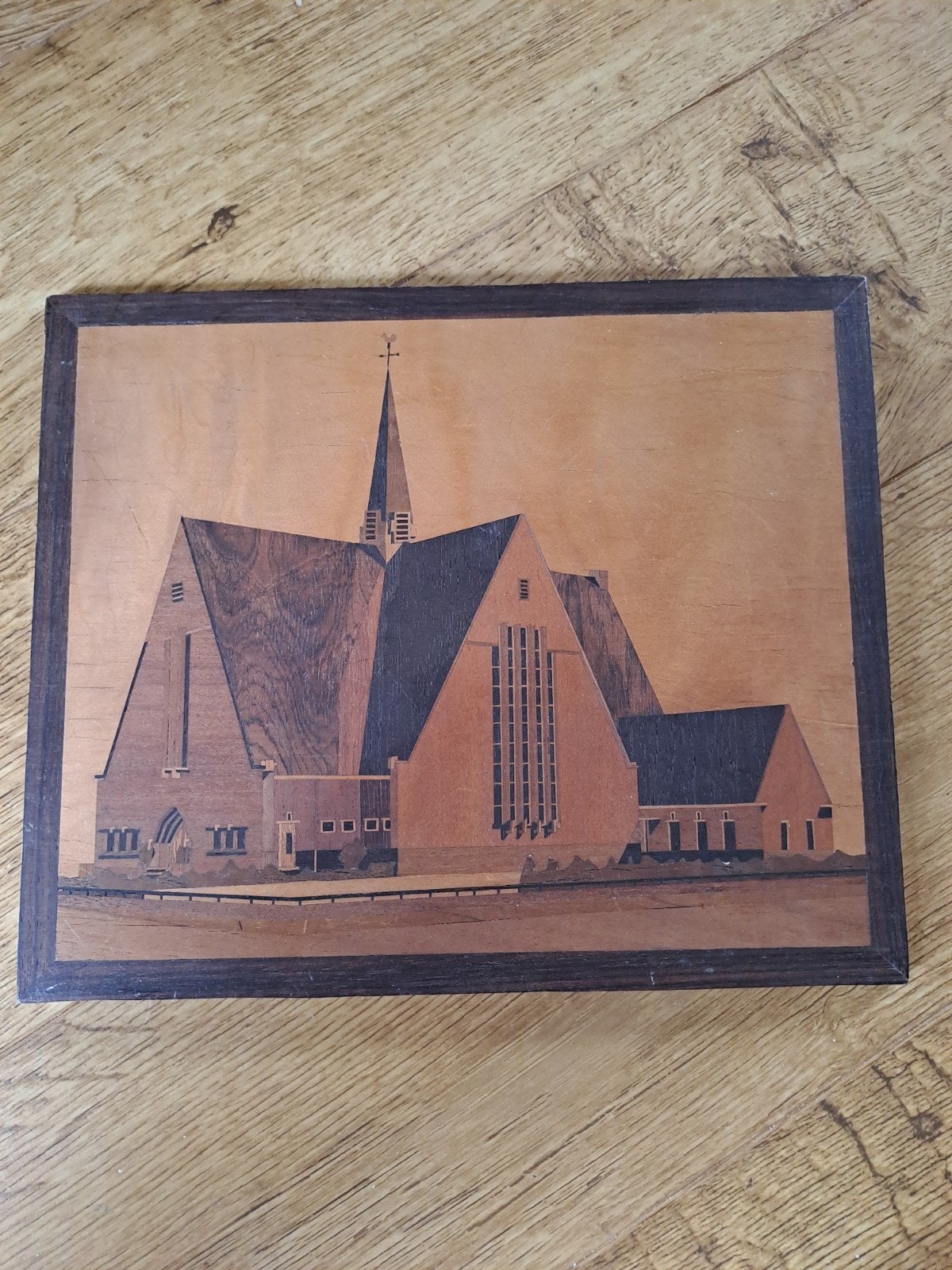 Amsterdamse kerk ingelegd  met hout (oud), Ophalen of Verzenden