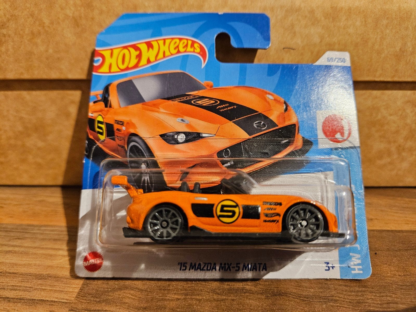 Hotwheels Hot Wheels 2015 Mazda MX-5 Miata Oranje in OVP, Ophalen of Verzenden, Zo goed als nieuw, Auto