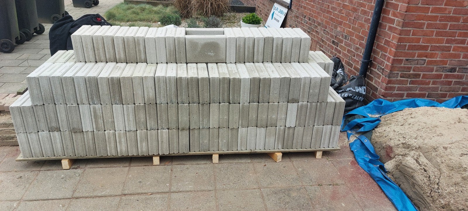 208 st BIA Lijmbetonblokken Vellingkant 29,7x7x19,8cm, Ophalen, Nieuw, Beton