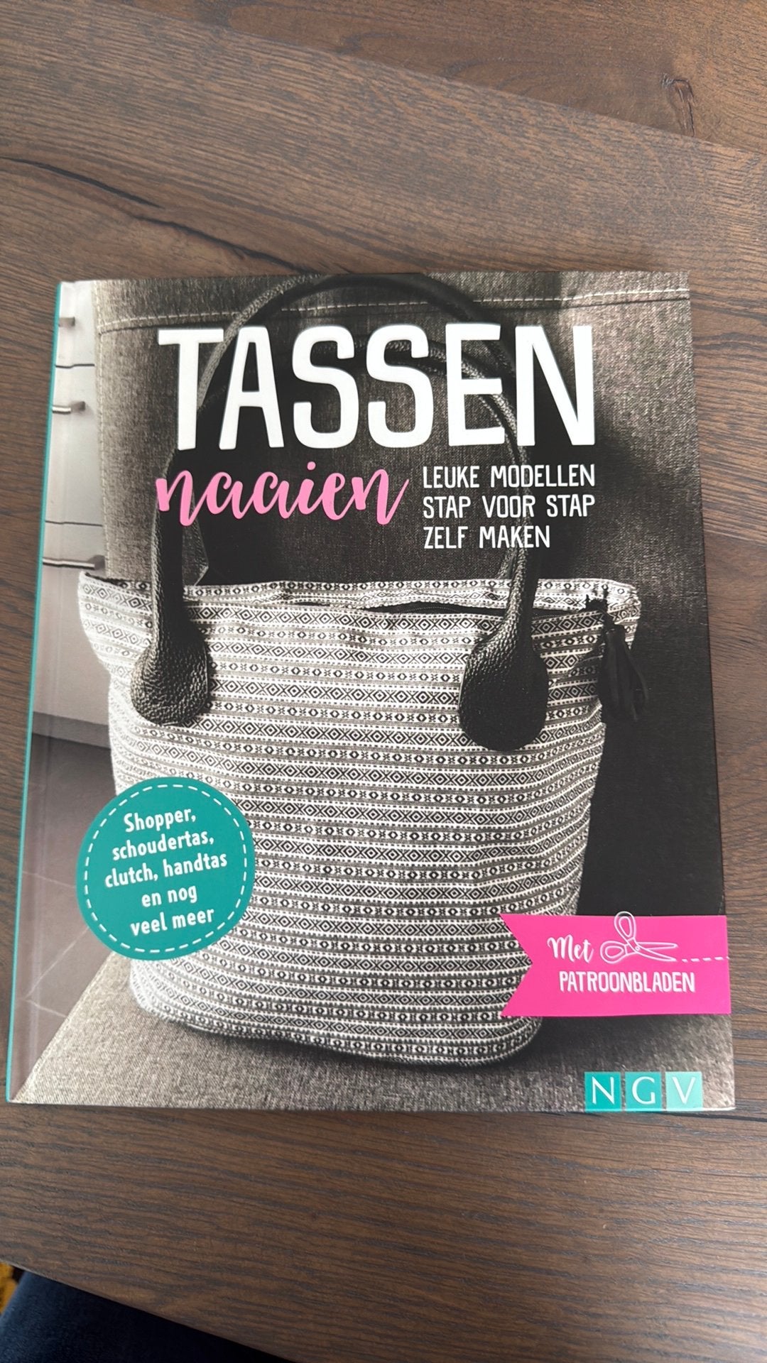 Zgan tassen naaien boek, Ophalen of Verzenden, Zo goed als nieuw