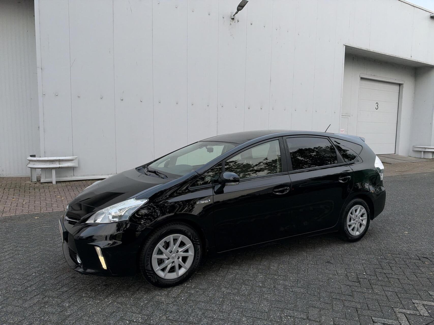 Toyota Prius Wagon 1.8 Aspiration - NAVI/PANODAK/CAMERA/NAP, Euro 5, 136 pk, Gebruikt, 7 stoelen