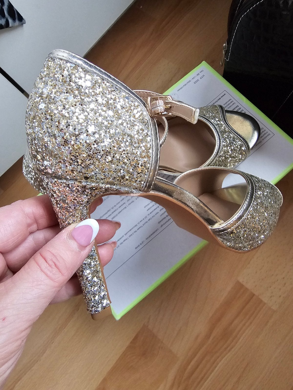 Nieuwe Goudkleurige Pumps Maat 41 incl.verzenden €39,-, Anna Field, Overige kleuren, Verzenden, Nieuw