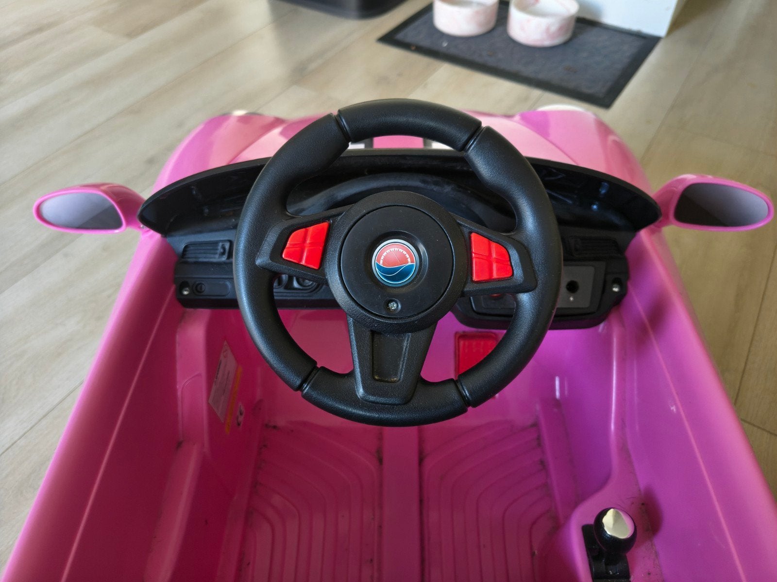 Roze electrische auto, Ophalen, Gebruikt