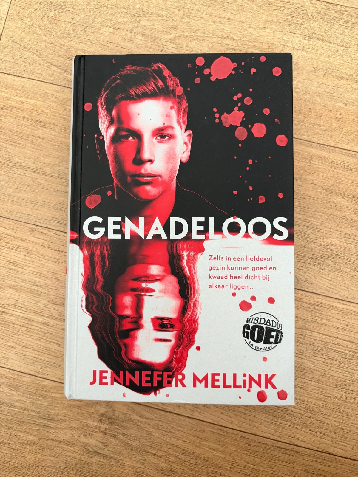 Genadeloos - Jennefer Mellink (YA-thriller), Ophalen of Verzenden, Zo goed als nieuw