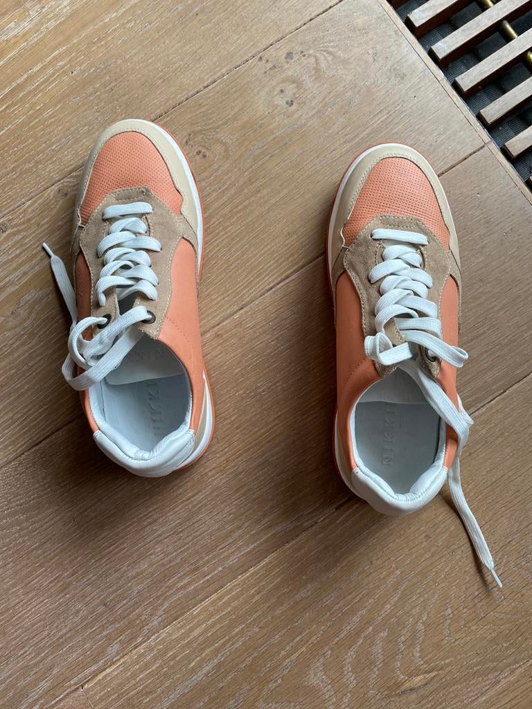 Nieuwe nikkie sneackers maat 41, Ophalen of Verzenden, Zo goed als nieuw, Schoenen