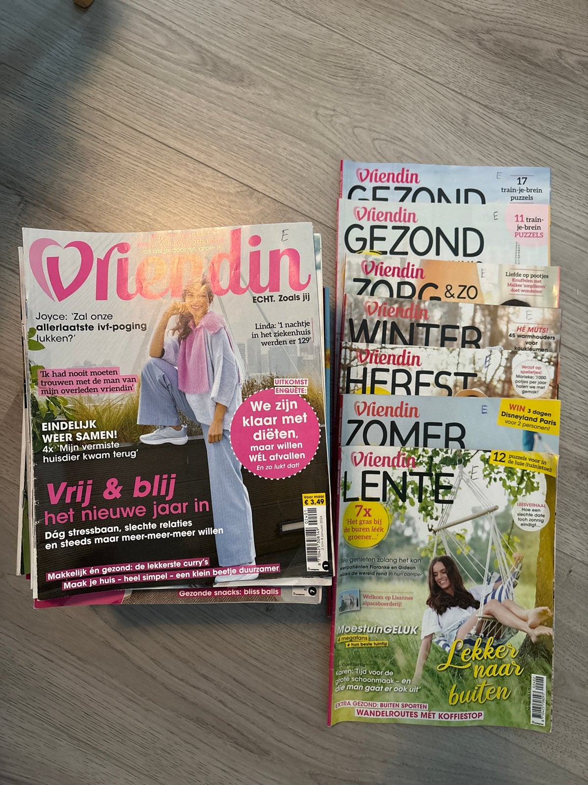 Vriendin Jaargang 2024 Compleet + 7 Extra Nummers, Boeken, Ophalen of Verzenden, Zo goed als nieuw, Damesbladen