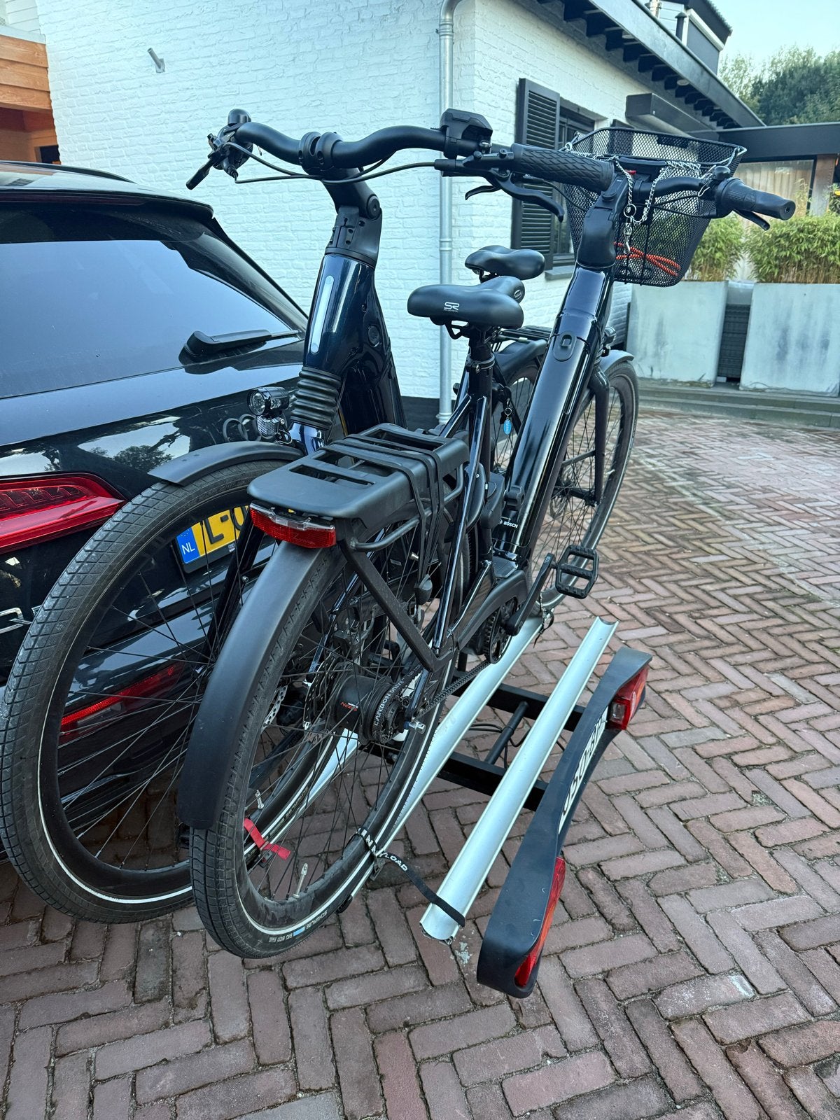 Stevige fietsendrager voor max 3 elektrische fietsen, Ophalen, Gebruikt, 2 fietsen, Trekhaakdrager