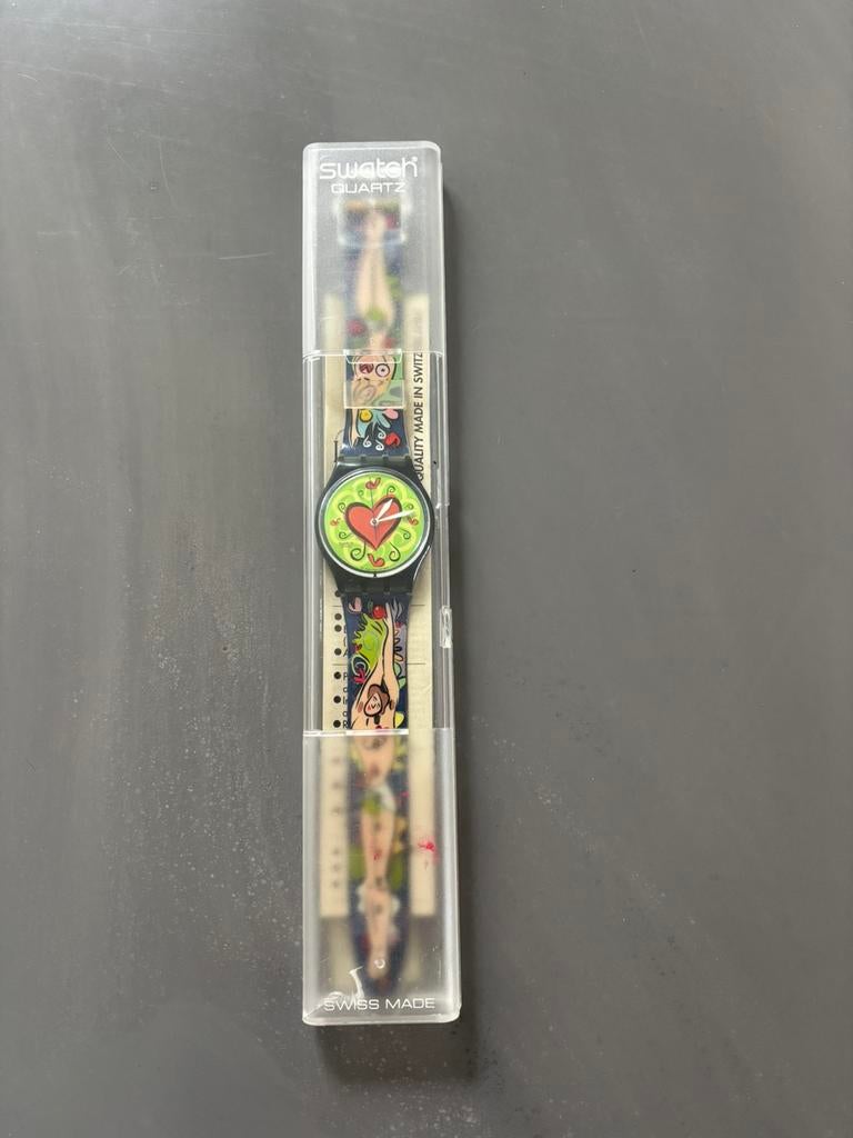 Swatch love horloge - nieuw, Ophalen of Verzenden, Nieuw, Jongen of Meisje