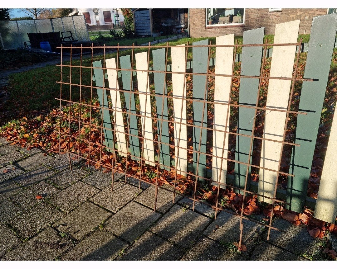 Enorm zwaar betongaas 105cm x 210cm ! 15x15cm zeer dik!, Tuin en Terras, Gaas en Draad, Ophalen of Verzenden, Zo goed als nieuw