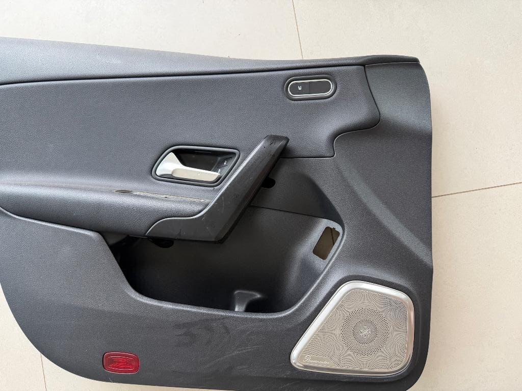 Deurkaarten door panel Mercedes Cla 2022, Auto-onderdelen, Ophalen of Verzenden, Gebruikt, Mercedes-Benz
