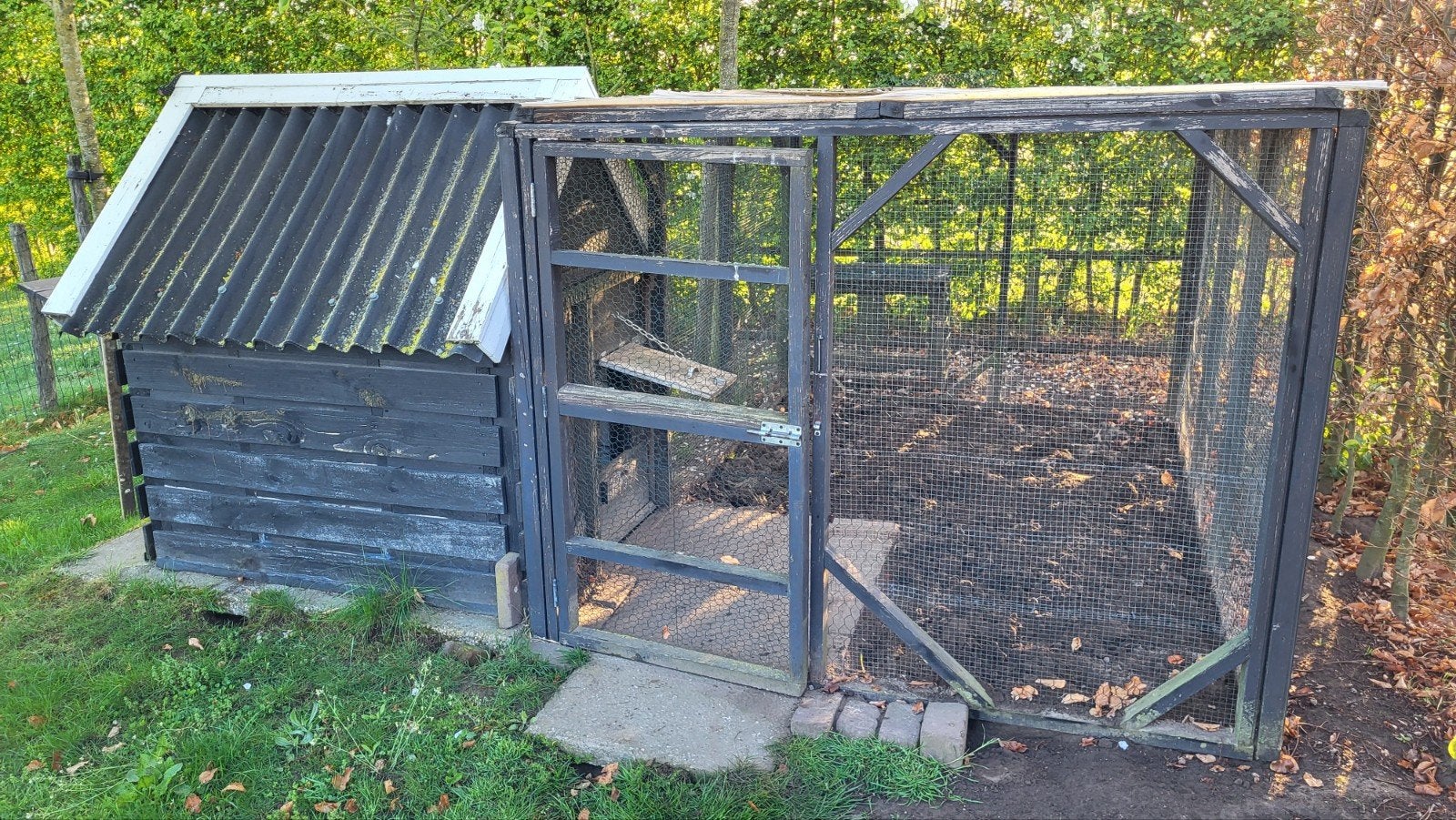 Gratis kippenhok met ren ophalen vandaag of morgen, Dieren en Toebehoren, Vogels | Hokken en Kooien, Ophalen, Gebruikt, Hout, Overige typen