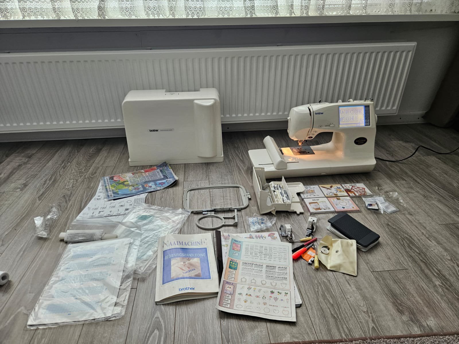Brother Galaxie 2000 Borduurmachine, Ophalen, Zo goed als nieuw, Borduurmachine