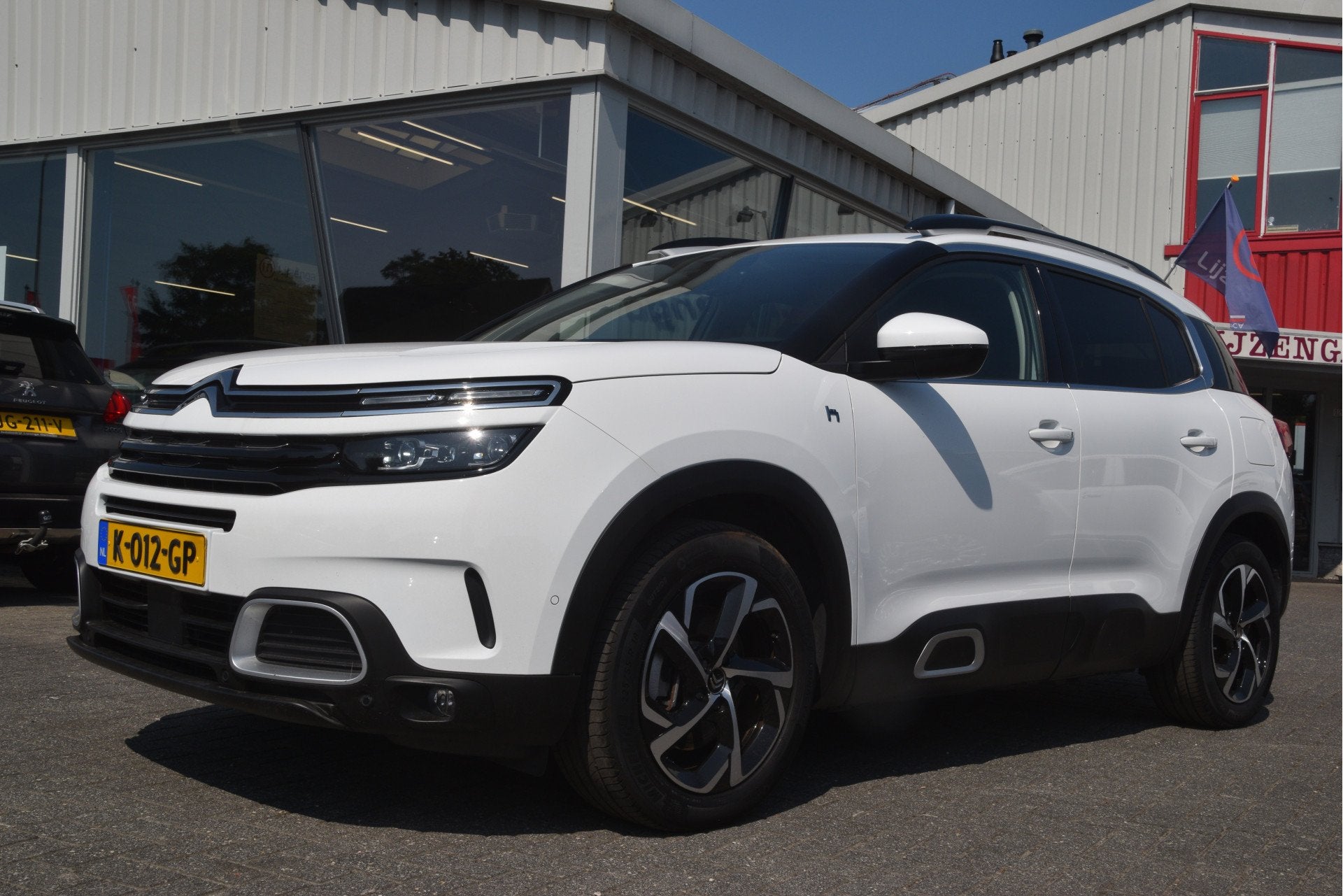 Citroën C5 Aircross 1.6 Plug-in Hybrid 225 Business Plus SO, Gebruikt, Euro 6, 4 cilinders, Met garantie (alle)