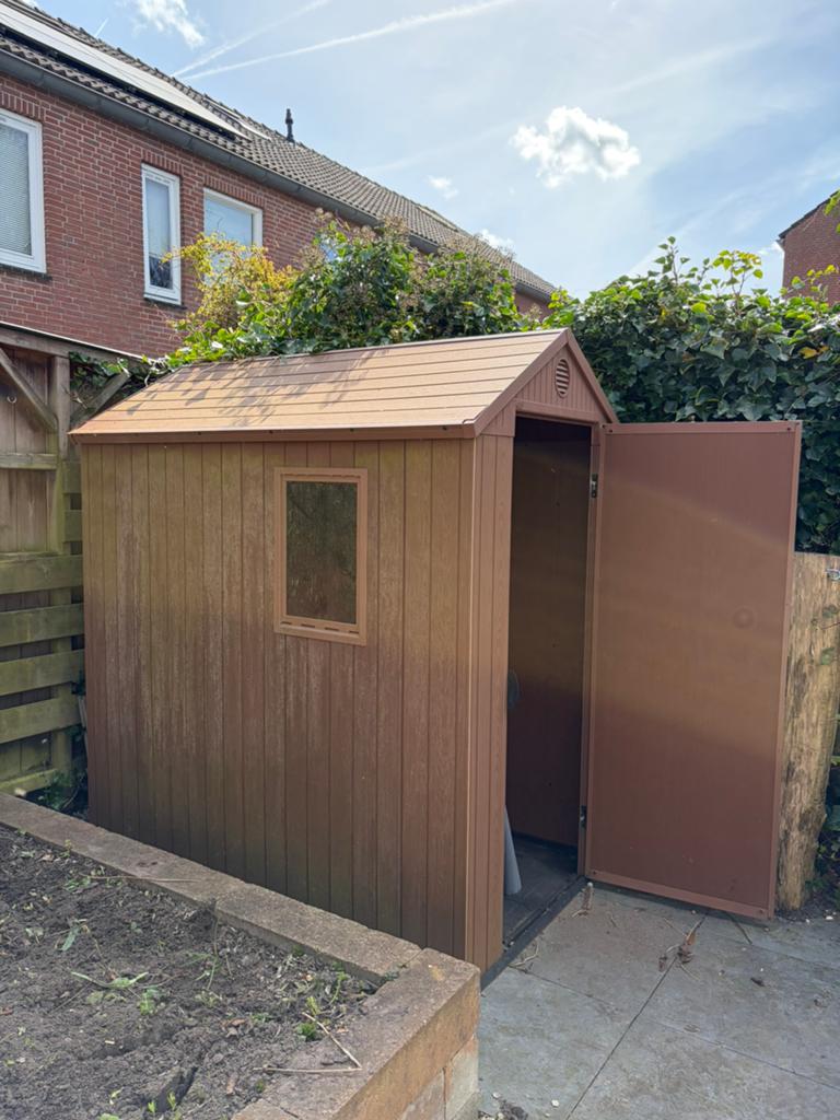 Keter tuinhuis, Tuin en Terras, Tuinhuizen, Kunststof, Gebruikt, Minder dan 200 cm, 1 raam