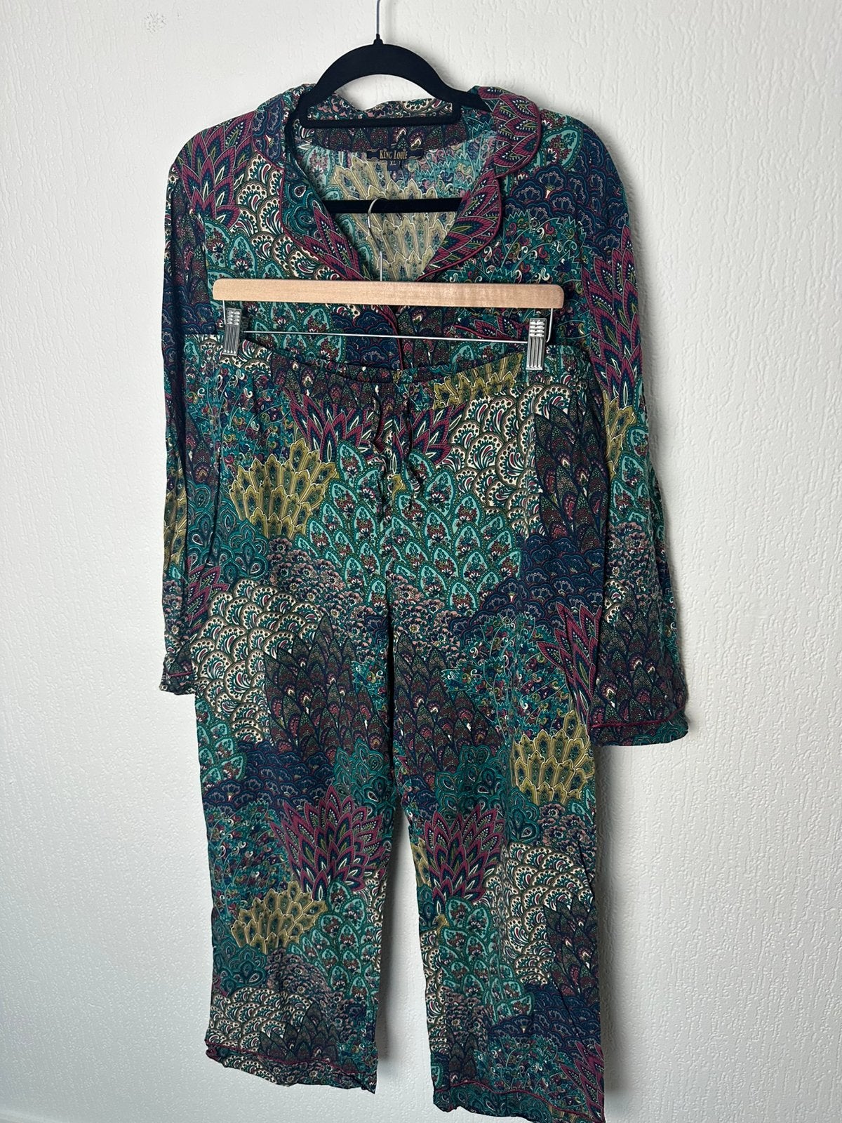 King Louie pak blouse met broek blauw set, Kleding | Dames, Kostuum of Pak, Blauw, Maat 42/44 (L), Ophalen of Verzenden