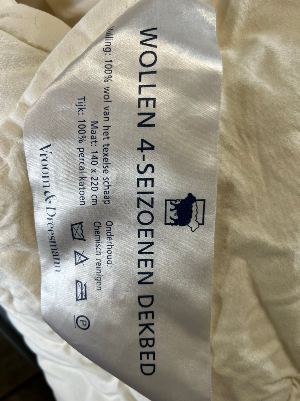 2x 1p wollen 4-seizoenen dekbed 100%texel wol  v&d 140x220, Gebruikt, Eenpersoons, Wit, Ademend
