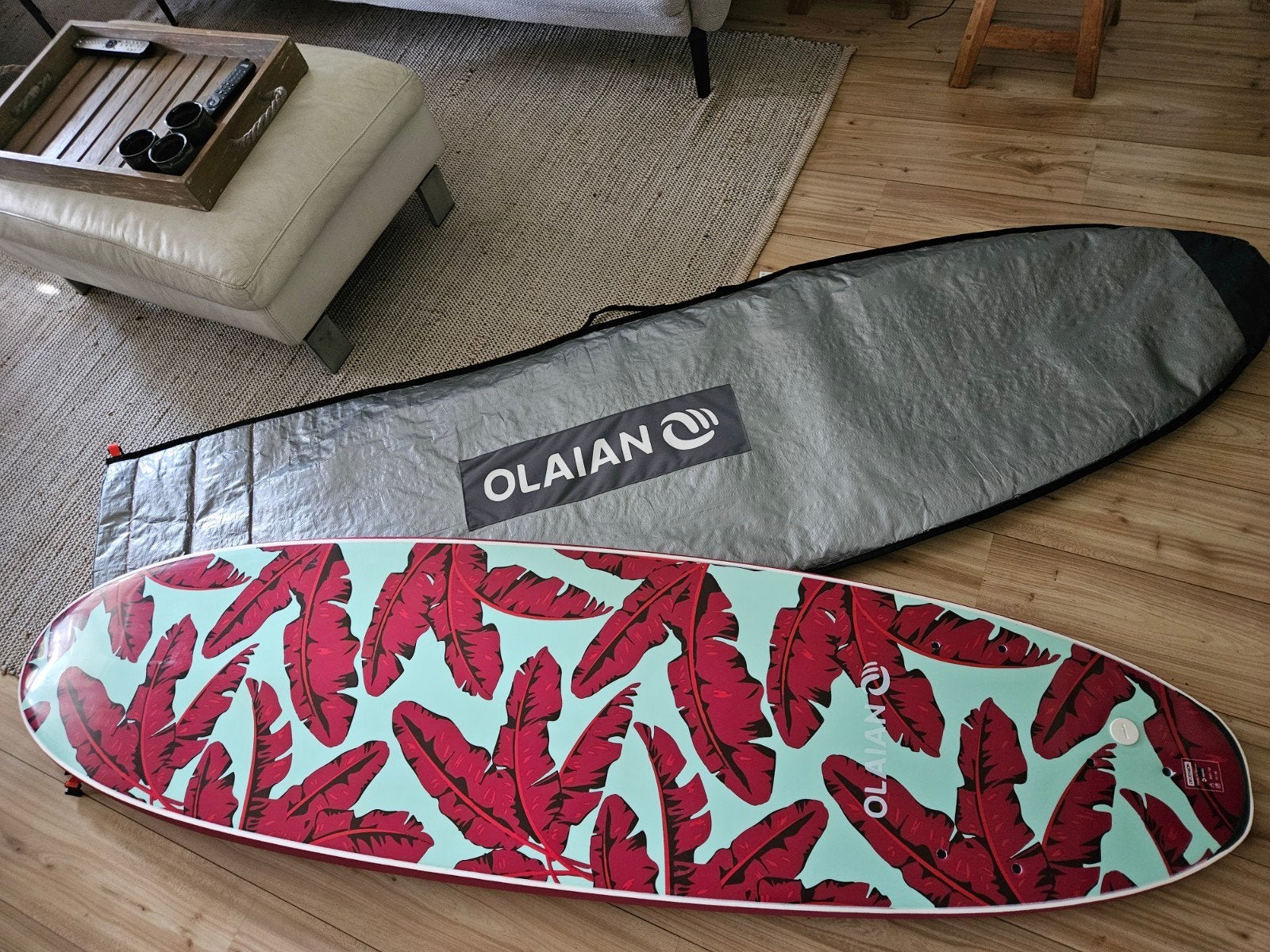 Nieuw OLAIAN Foam Surfboard 500 7' met vinnen, leash en tas, Watersport en Boten, Ophalen, Nieuw, Funboard, Met vinnen