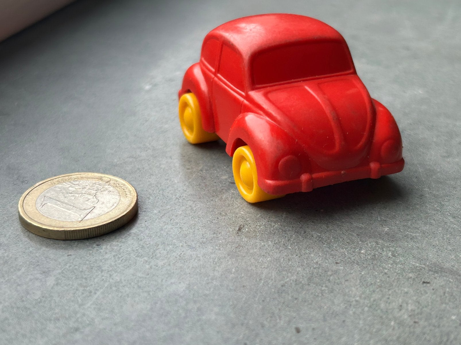 Rode Volkswagen Kever - Lars Kjellme AB Kalmar. Sweden, Ophalen of Verzenden, Gebruikt, Auto