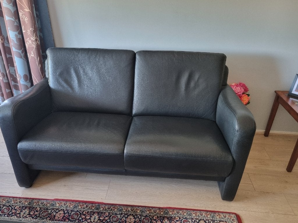 zwarte bankstellen, Ophalen, 150 tot 200 cm, Driepersoons, Zo goed als nieuw