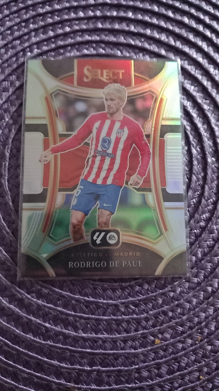 Rodrigo de Paul Panini Select LaLiga Soccer kaart, Ophalen of Verzenden, Zo goed als nieuw, Buitenlandse clubs, Spelerskaart