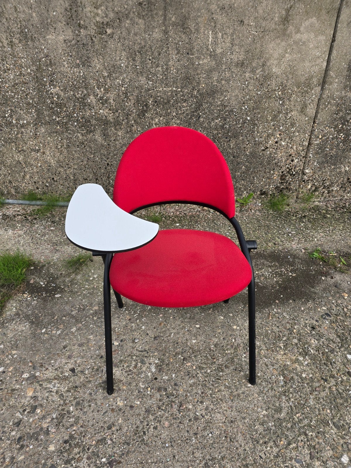 Partij Rode vergaderstoelen met klaptafel - Sedus, Ophalen, Gebruikt, Metaal, Vijf, Zes of meer stoelen