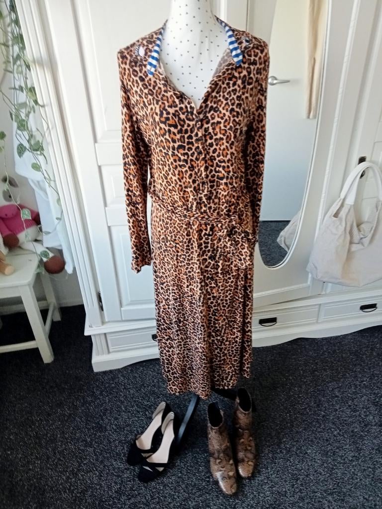Juffrouw Jansen " Jurk maat L ", Kleding | Dames, Jurken, Zo goed als nieuw, Maat 42/44 (L), Overige kleuren, Onder de knie, Ophalen of Verzenden