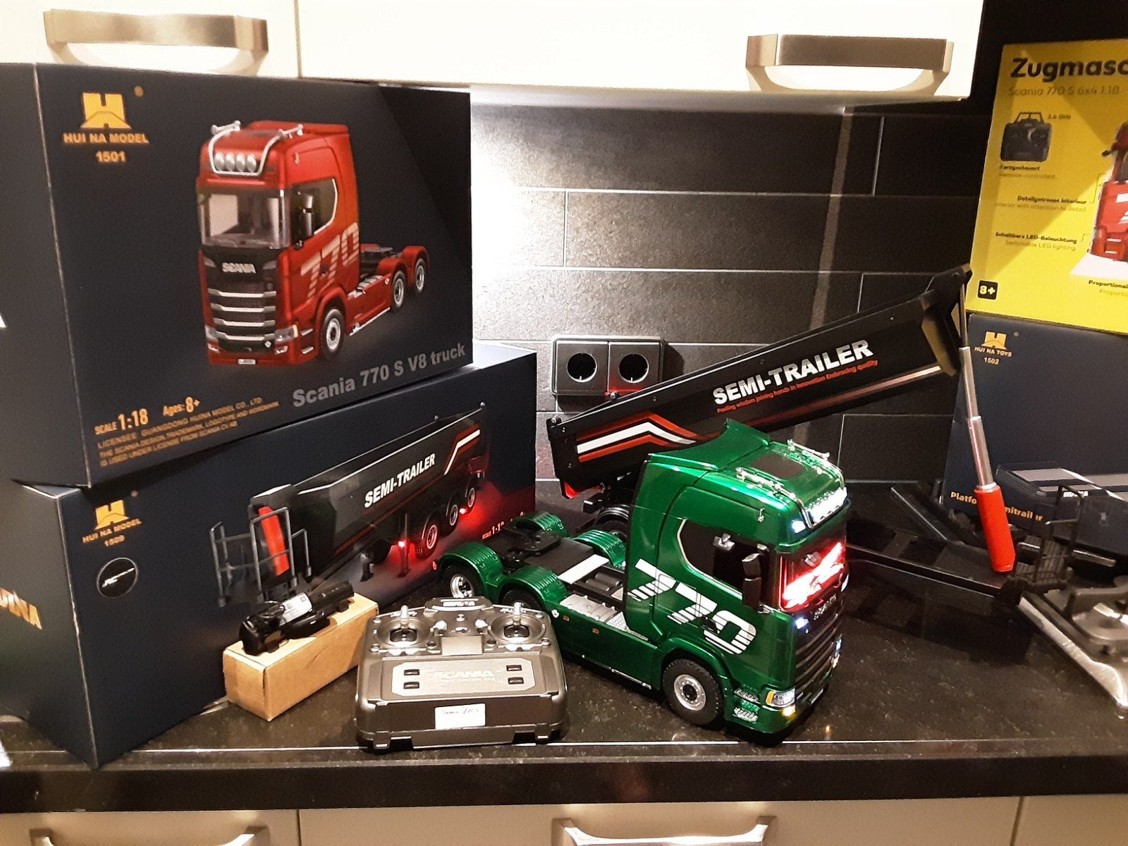 Huina Anewi Model Scania 770 S V8 Truck & Semi-Trailer RC, Hobby en Vrije tijd, Overige merken, Groter dan 1:32, Ophalen of Verzenden