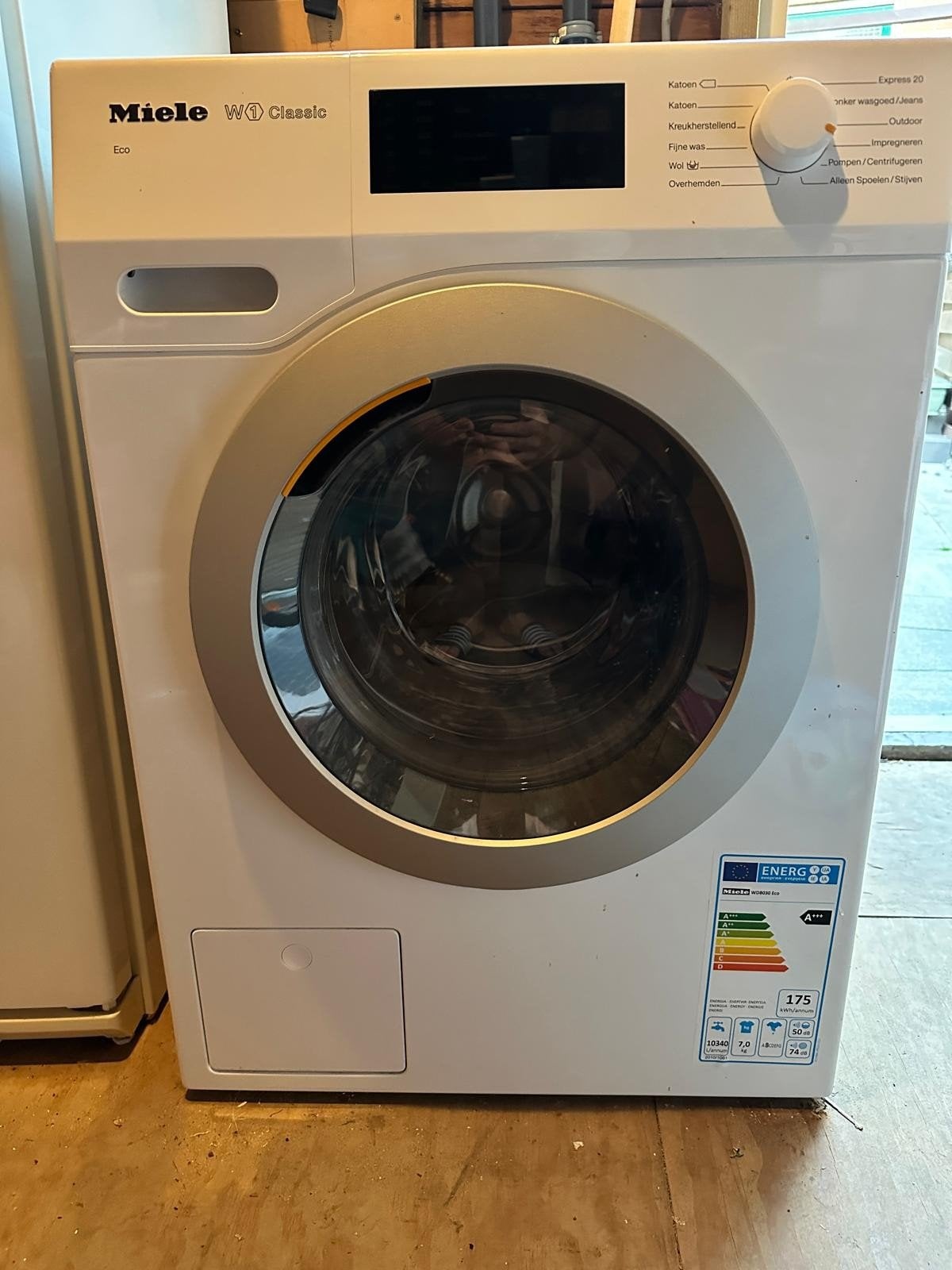 Miele W1 Classic WDB030 Wasmachine - 7kg, 1400 toeren, Ophalen of Verzenden, Zo goed als nieuw, Voorlader, Energieklasse A of zuiniger