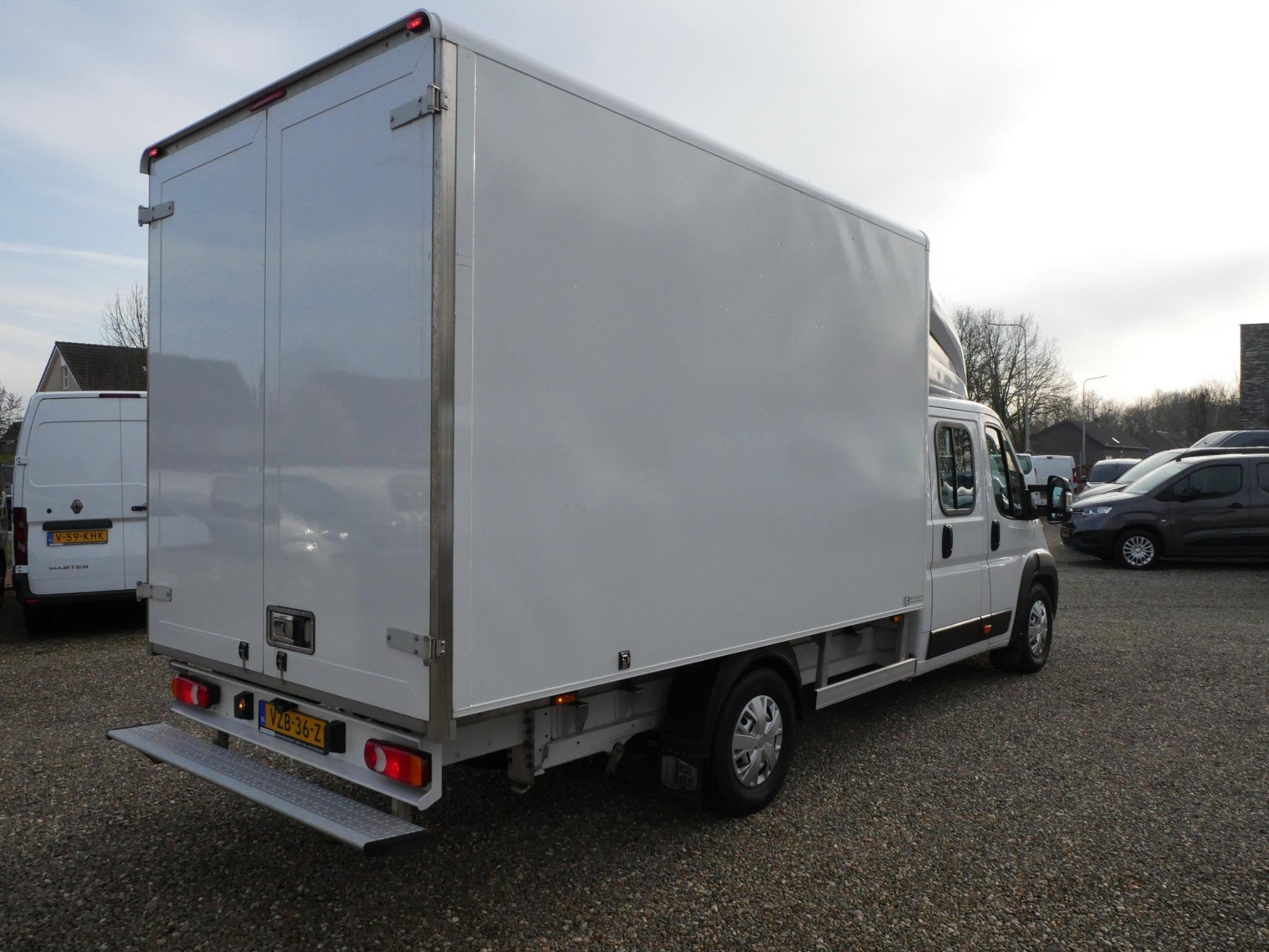 Opel Movano 2.2D 140PK L4 Dubbel Cabine Airco Meubelbak L*B*, Voorwielaandrijving, Stof, Gebruikt, 4 cilinders