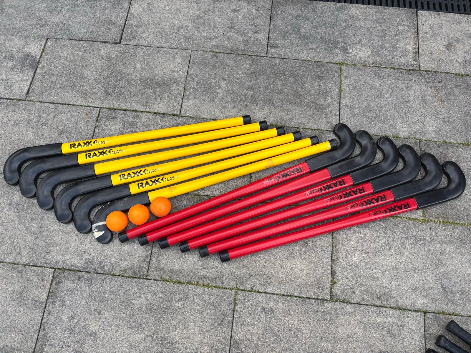 Hockeysticks en ballen set - Raxx PlayFit, Sport en Fitness, Hockey, Gebruikt, Stick, Ophalen