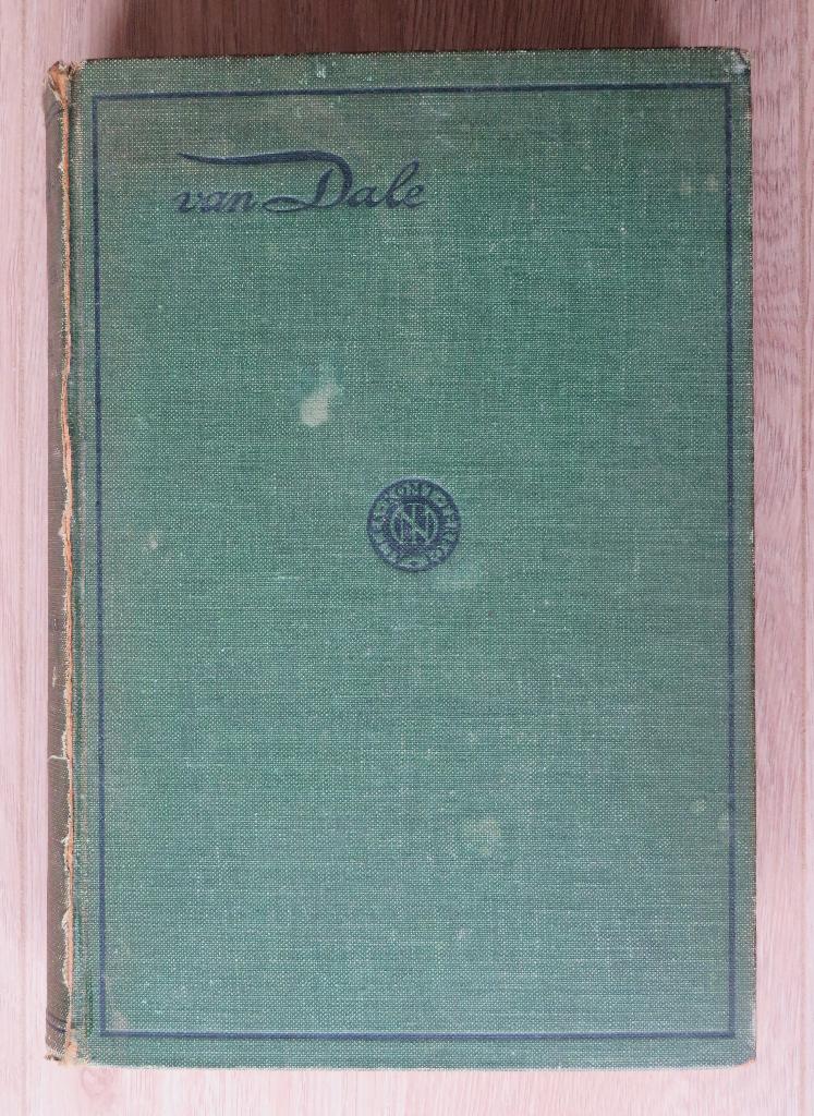 Antiek: Van Dale Handwoordenboek der Nederlandsche taal 1920, Ophalen of Verzenden