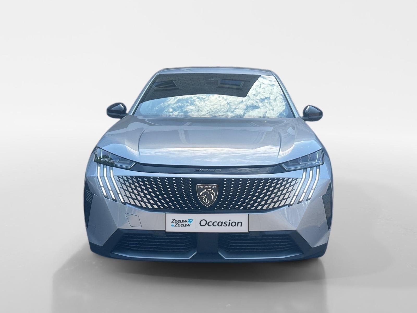 Peugeot 3008 1.2 Hybrid 136 Allure | 360 Camera | Navigatie, Gebruikt, Euro 6, 1199 cc, Leder en Stof
