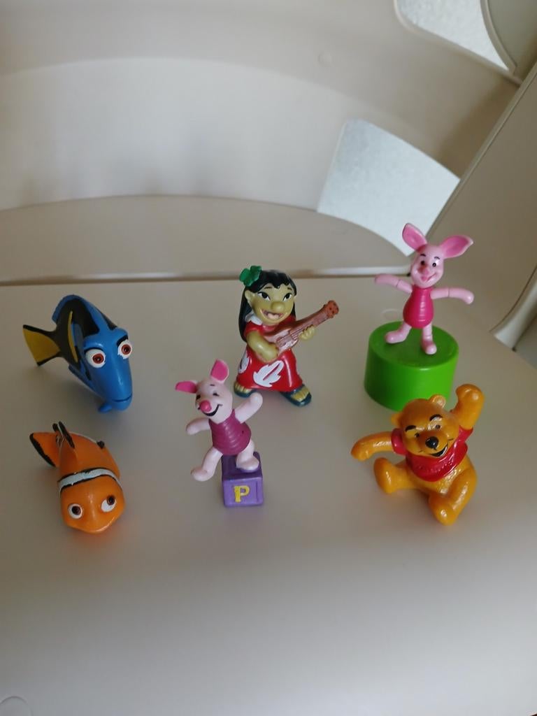 Disney poppetjes Winnie de Poeh, Nemo,etc, Verzamelen, Poppetjes en Figuurtjes, Ophalen of Verzenden, Gebruikt