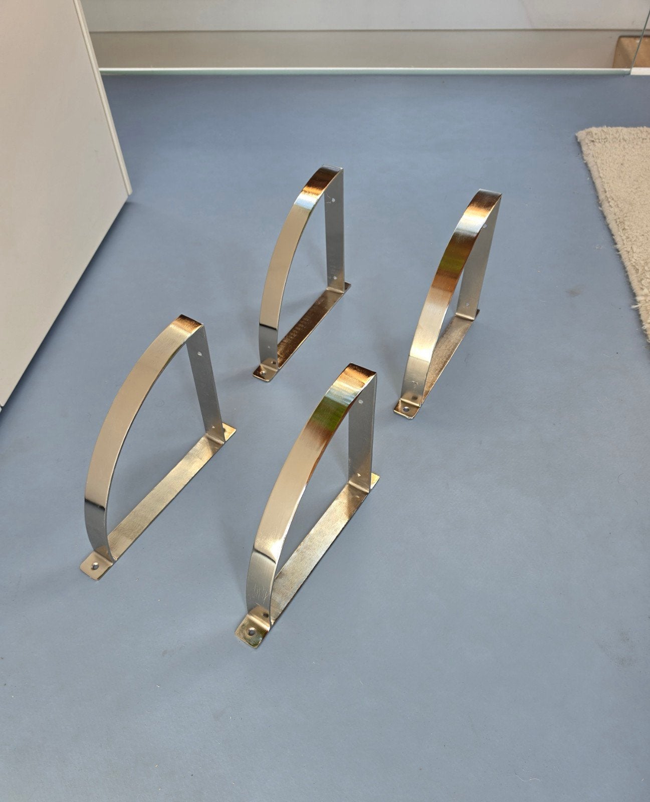 IKEA EKBY ROBERT plankdragers (4 stuks), Ophalen of Verzenden, Gebruikt