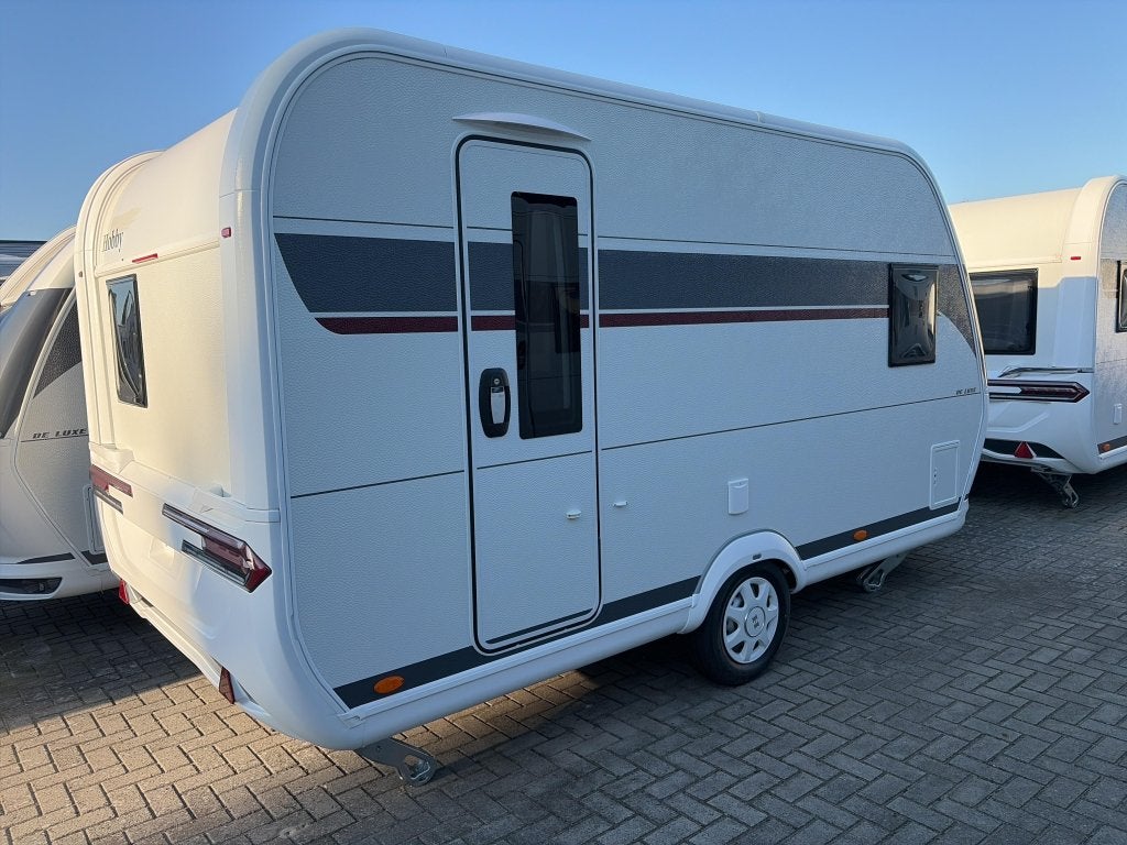 Hobby De Luxe 400 SFE Model 2027, Caravans en Kamperen, Schokbreker, Hobby, Bedrijf, Treinzit
