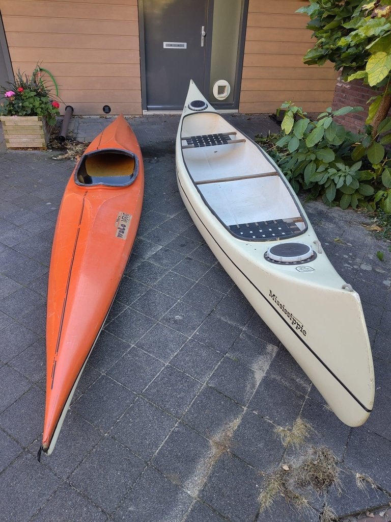 Te koop aangeboden: Rode kajak, Watersport en Boten, Ophalen, Gebruikt, 1-persoons