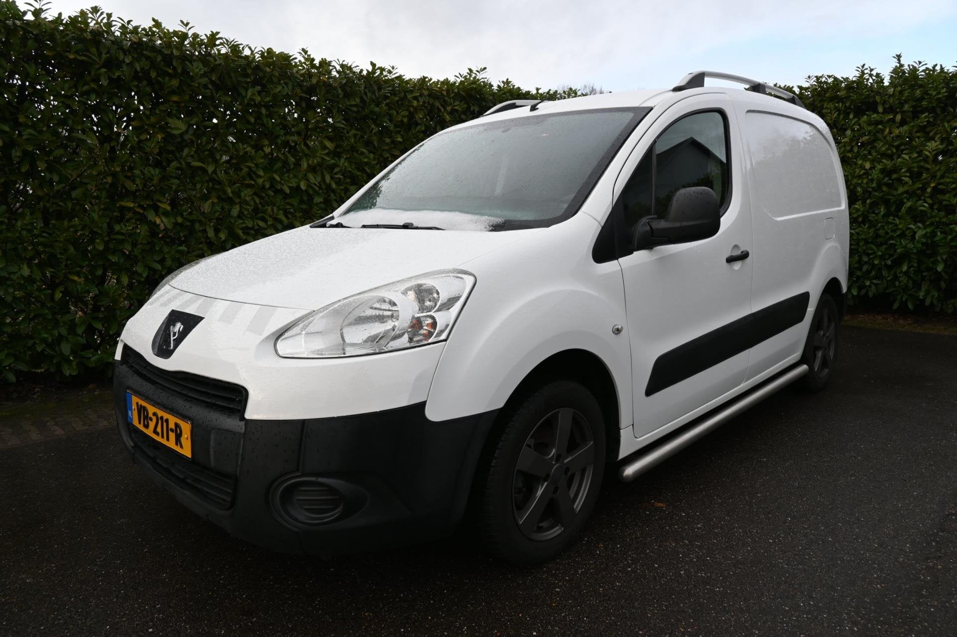 Peugeot Partner 120 1.6 e-HDI L1 XT Profit +. Origineel Nede, Auto's, Bestelauto's, Euro 5, Gebruikt, 4 cilinders, Origineel Nederlands