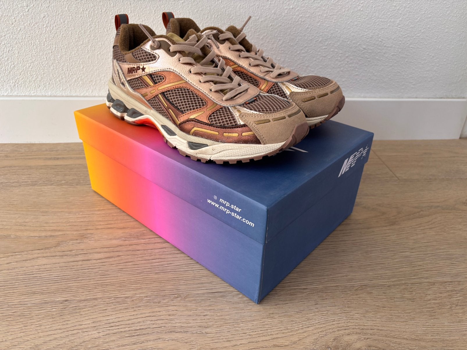 MRP sneakers maat 41, Bruin, Ophalen of Verzenden, Sneakers of Gympen, Zo goed als nieuw
