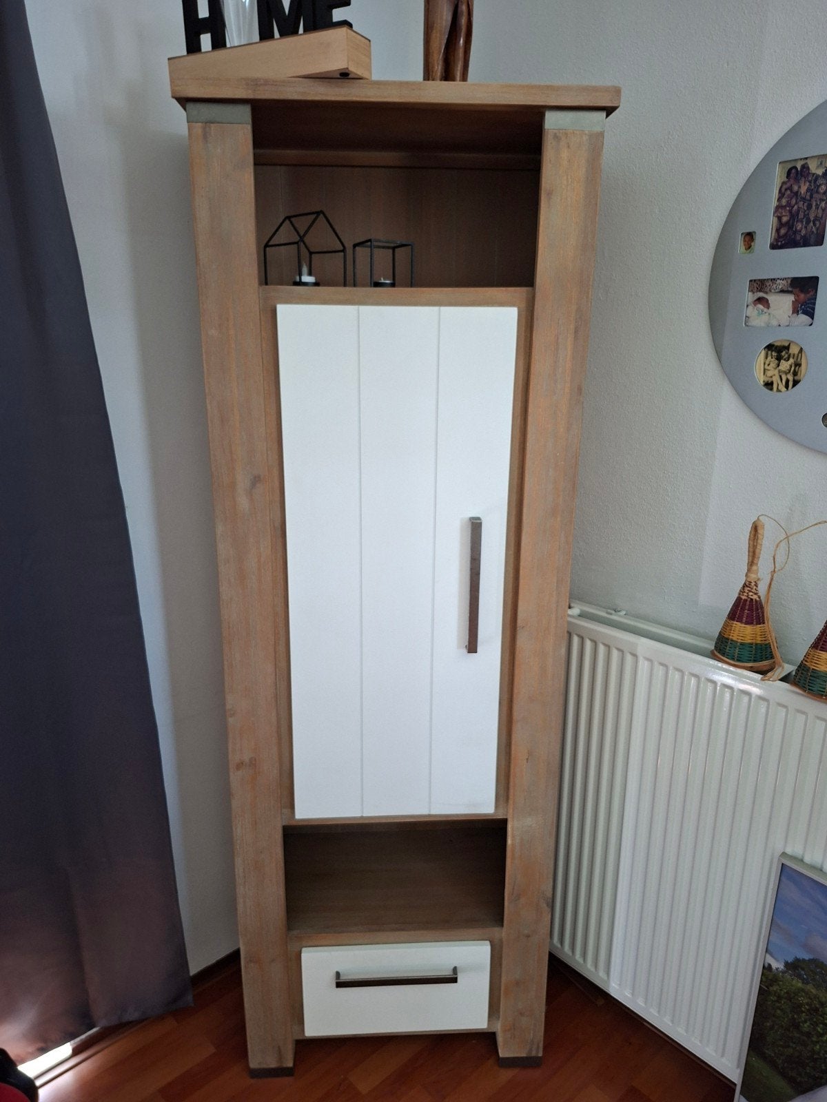 Hoge kast met lade en deurtje - hout en wit, Ophalen, Zo goed als nieuw