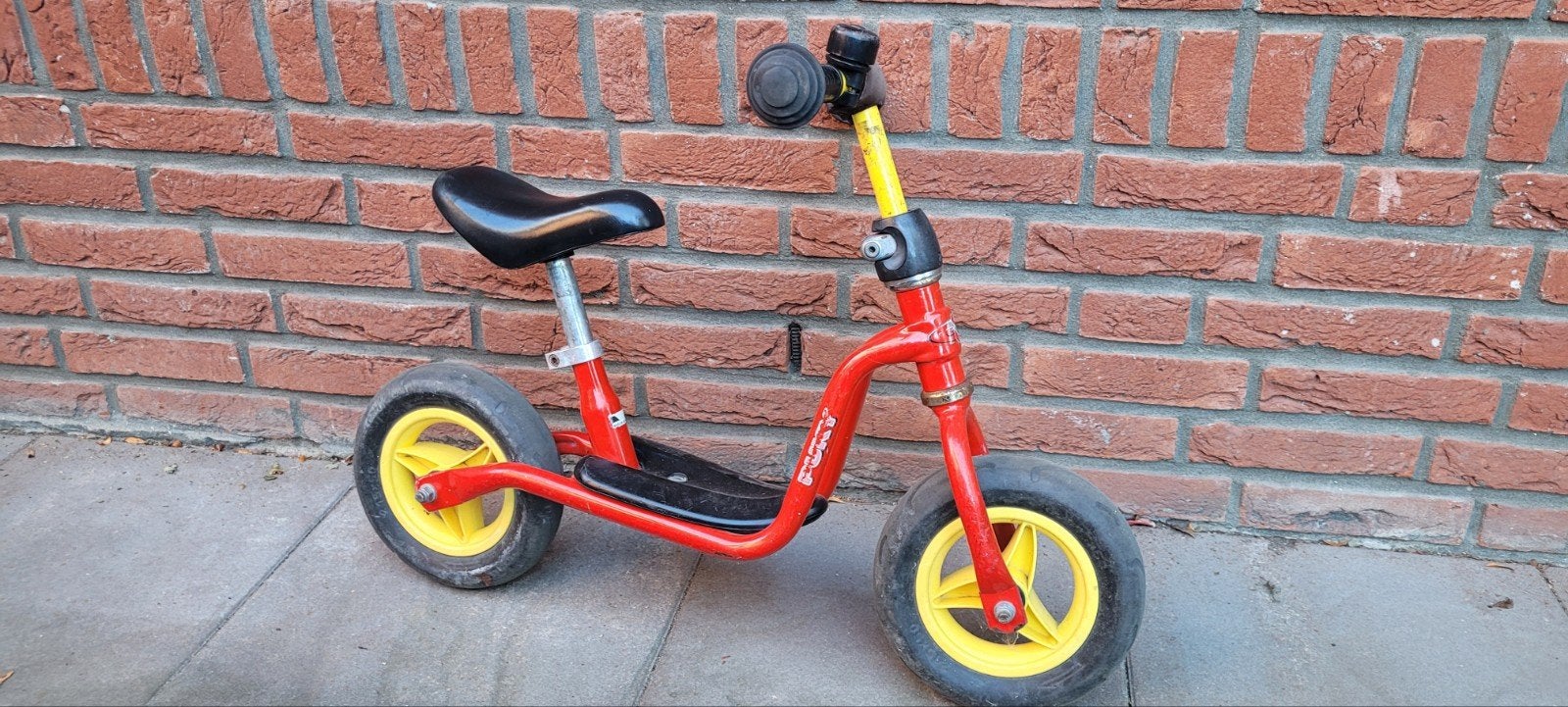 Puky loopfiets rood met geel - Perfect voor de kleintjes!, Ophalen, Gebruikt, Minder dan 16 inch, Puky