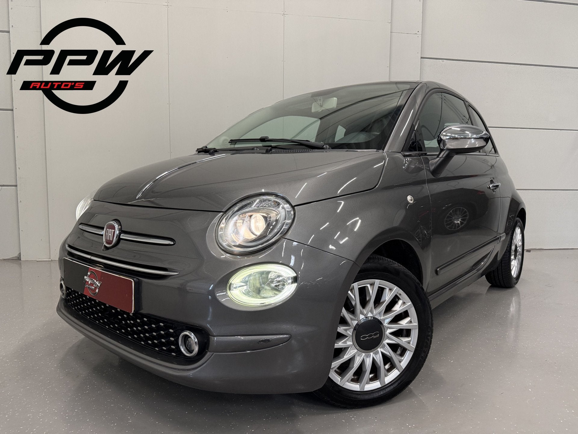 Fiat 500 1.2 Lounge PANORAMADAK/NAVI/LED/AIRCO/LMV/PARKEERSE, Auto's, Fiat, Voorwielaandrijving, Stof, Gebruikt, 4 cilinders