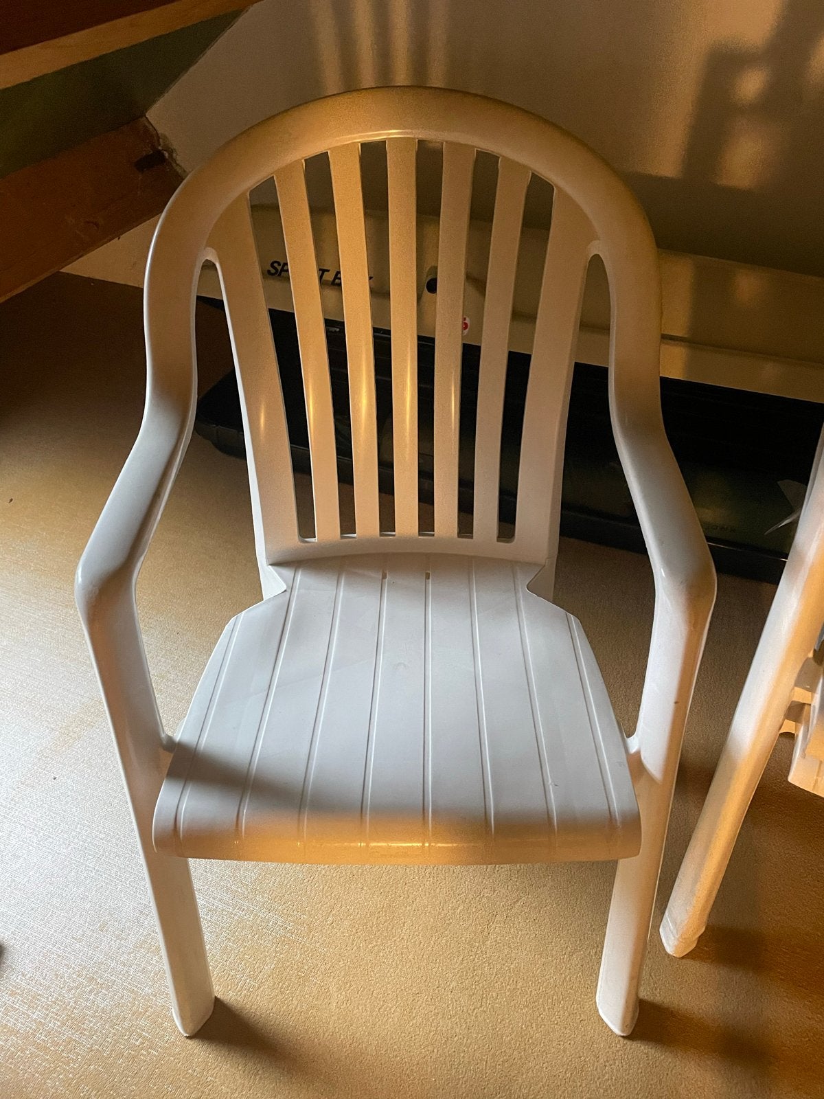 Tuintafel set - Ronde tafel (100cm) met 4 stoelen, Tuin en Terras, Tuinsets en Loungesets, Ophalen, 4 zitplaatsen, Kunststof, Eettafel