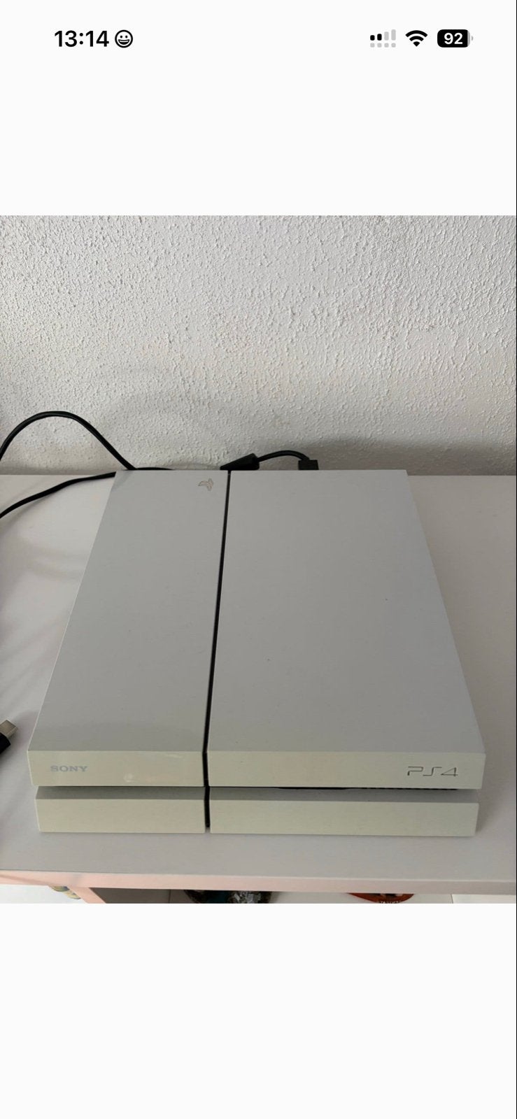 Sony PlayStation 4 (PS4) Slim met controller, Spelcomputers en Games, 500 GB, Ophalen of Verzenden, Zo goed als nieuw, Zonder controller