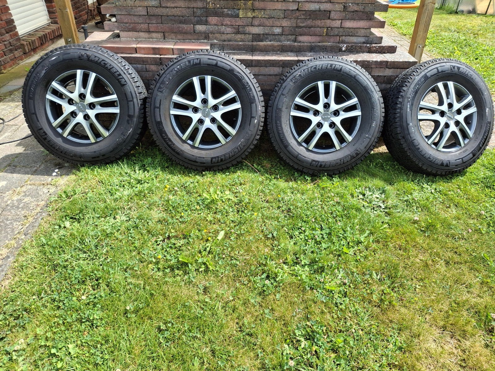Fiat Ducato 16 inch aluvelgen 5x130 met zomerbanden, 16 inch, Banden en Velgen, Ophalen of Verzenden, Bestelwagen