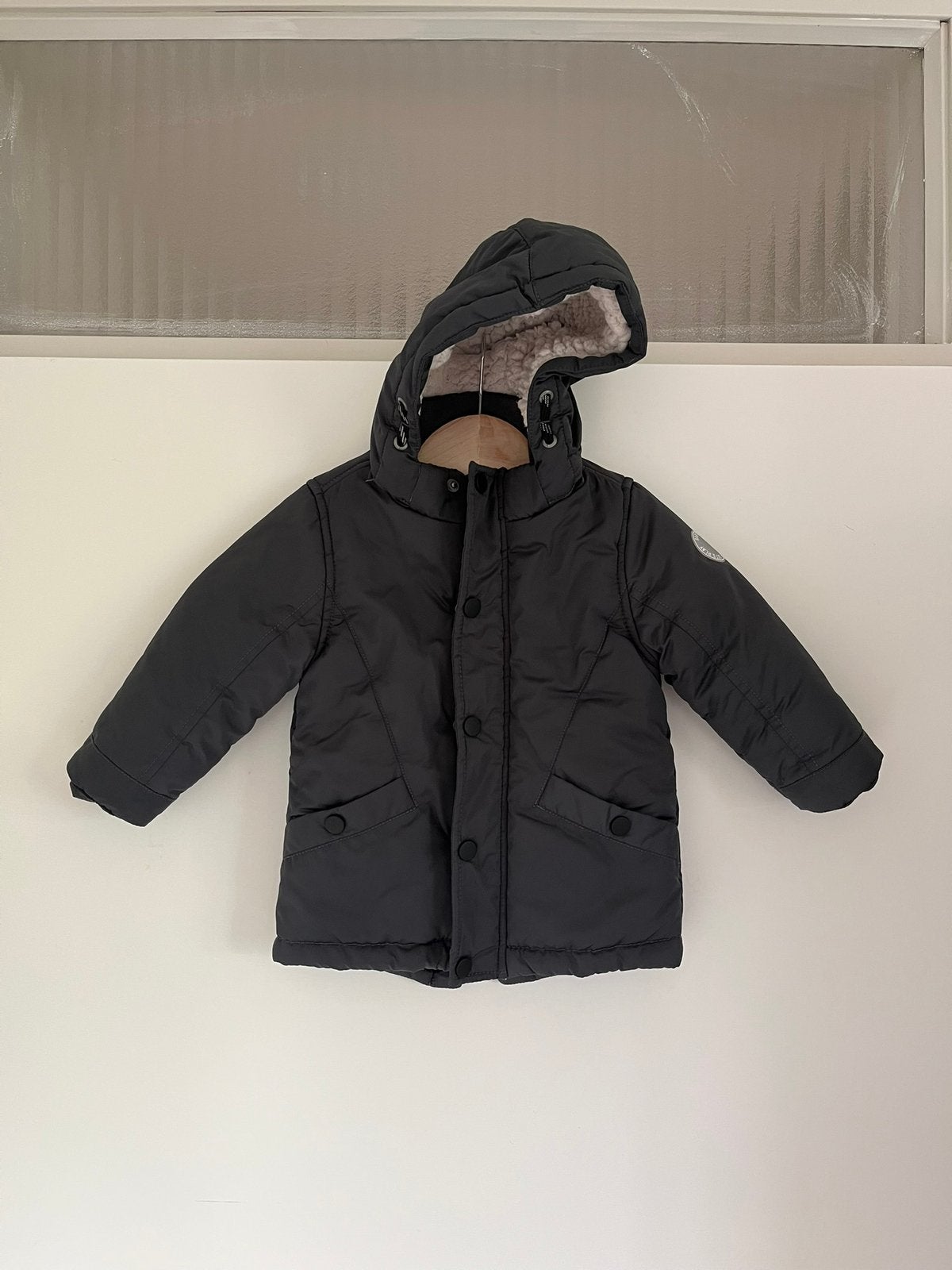 Donkergrijze gevoerde parka jas winterjas, maat 80 BabyFace, Ophalen of Verzenden, Zo goed als nieuw, Jongetje, Jasje