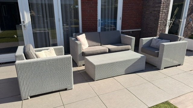 Borek Plaza loungeset – kleur Havana met grijze kussens, Ophalen, 5 zitplaatsen, Kunststof, Gebruikt
