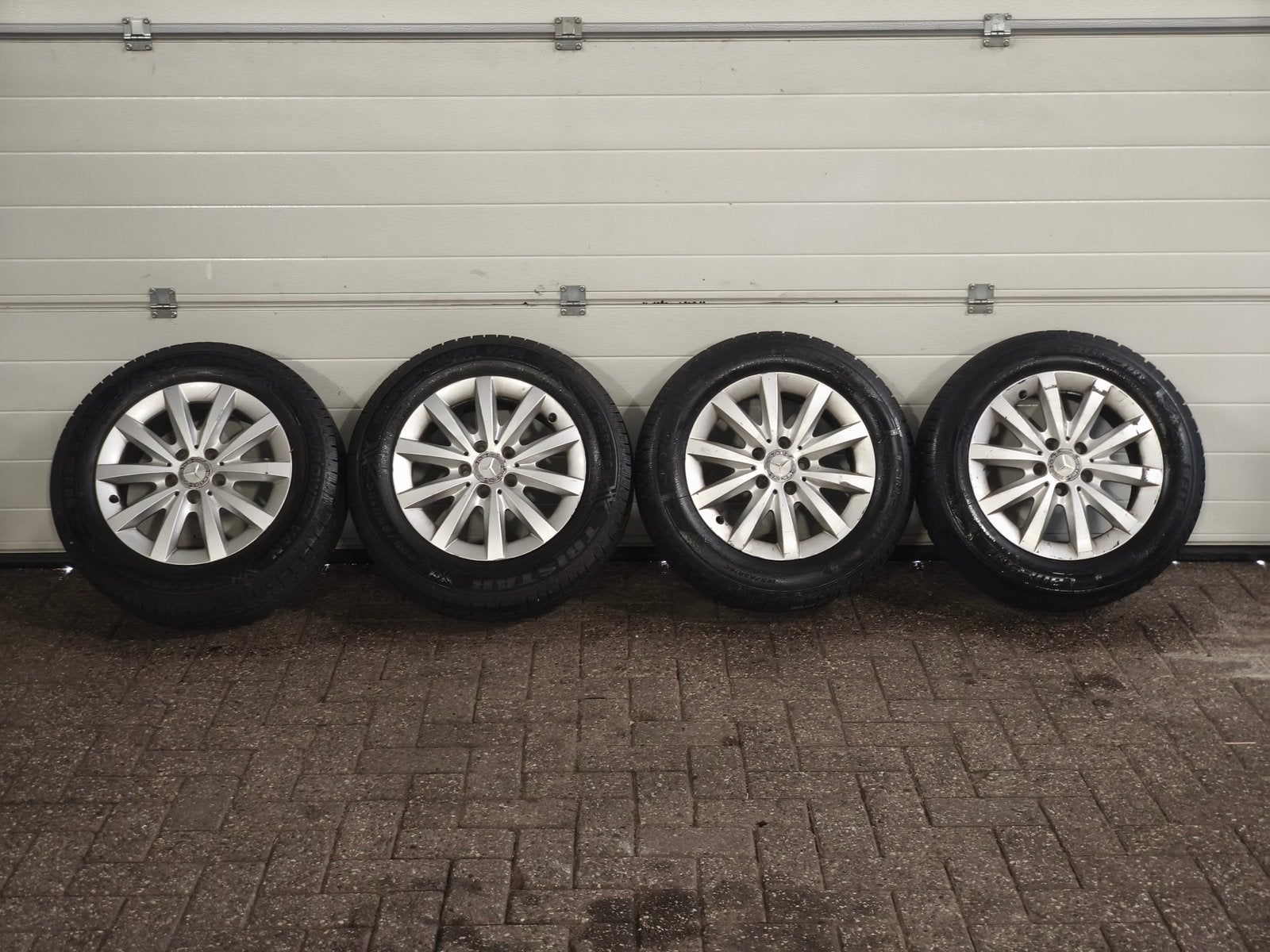 4X W447 16INCH MERCEDES VITO LICHTMETALEN VELGEN 195/65/R16, Bestelwagen, 16 inch, Banden en Velgen, 195 mm